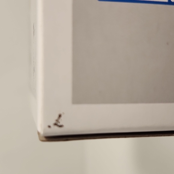 Funko Pop Jurassic World Atrociraptor (Panthera) #1216 - Collectible - Picture 8 of 16